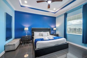 4 Schlafzimmer, Bügeleisen/Bügelbrett, Reisekinderbett, WLAN