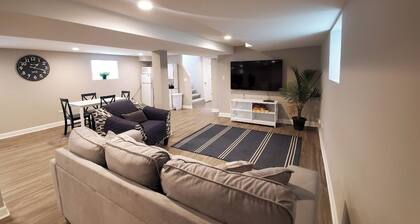 Charming 1-bedroom apartment in brilliant Berwyn with AC, WiFi