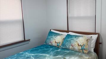 5 Schlafzimmer, Schreibtisch, Bügeleisen/Bügelbrett, kostenloses WLAN