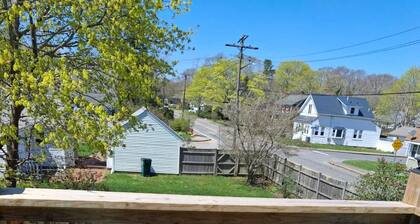 Cape Cod Hyannis Rendezvous'