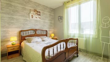 3 chambres, Wi-Fi gratuit, draps fournis