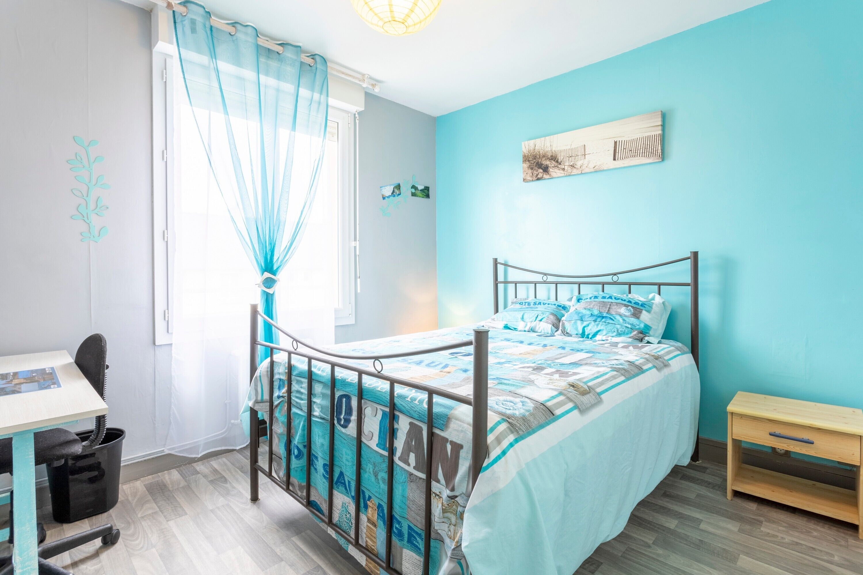 3 habitaciones, wifi gratis y ropa de cama 