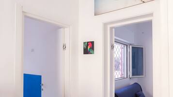 4 habitaciones, tabla de planchar con plancha y wifi gratis