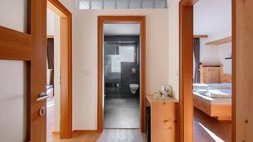 1 camera, Wi-Fi gratuito, lenzuola