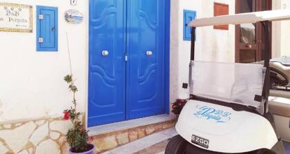 Apartment 'Marettimo Con Vista Giardino' with Private Garden, Wi-Fi and Air Conditioning