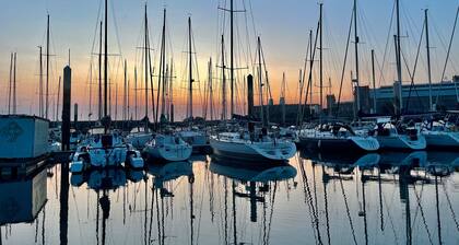 Boot 'Voilier Miraflores' mit Meerblick, privater Terrasse und Wi-Fi