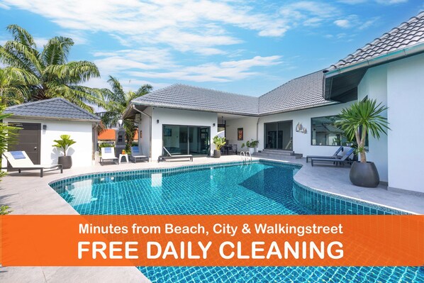 Casa Superior, vista cortile | 6 camere, una cassaforte in camera, Wi-Fi gratuito, lenzuola