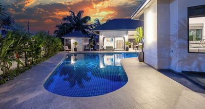 Villa Waree minutes to City and Beach