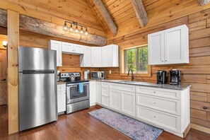 Private kitchen - Stunning Log Cabin in Oneonta Set On 30 Acres (East Meredith)