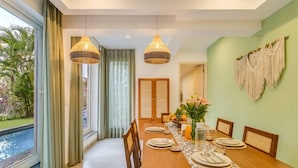 Room - 3bhk Private Pool 1km to Thalassa Villa Scapes (Siolim)