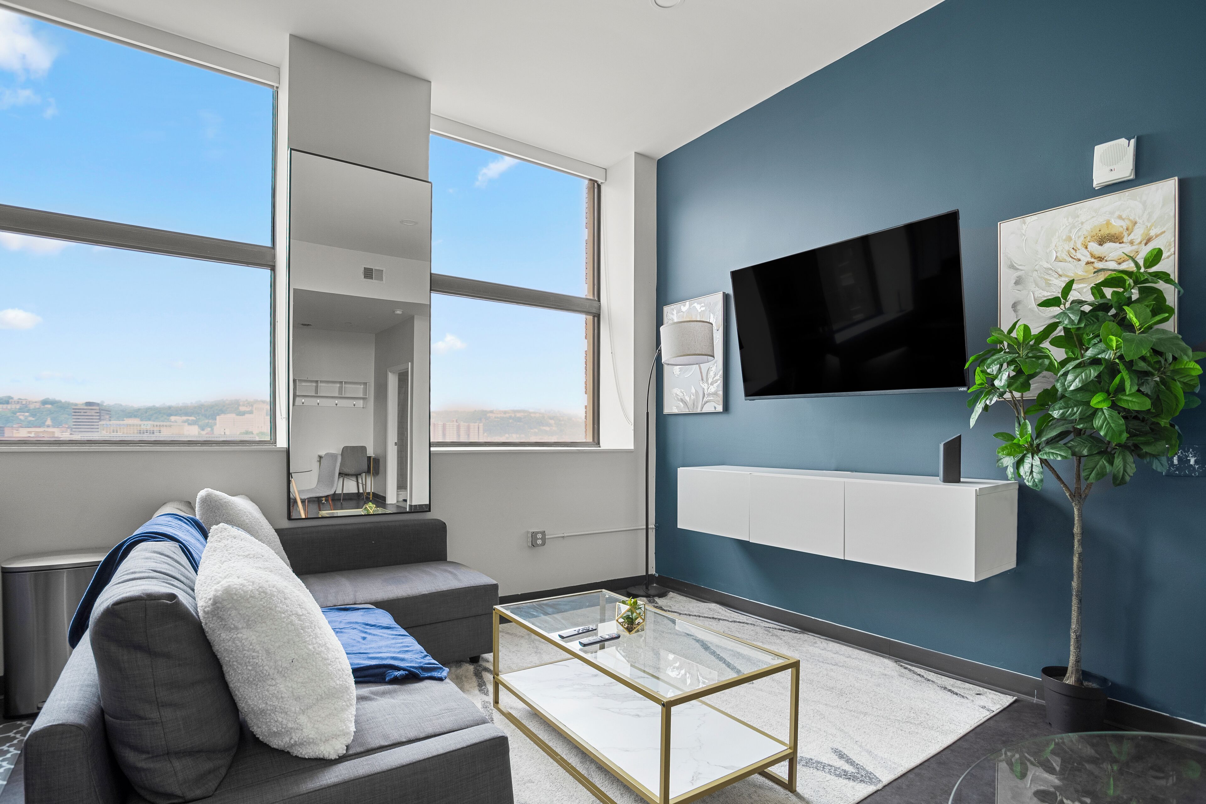 40-inch Smart TV with digital channels