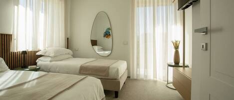 3 عدّة غرف نوم وواي فاي وملاءات أسرّة