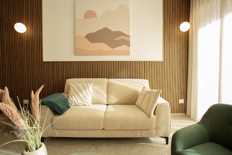Flat-screen TV. Palazzo Indaco - RESIDENZA SMERALDO