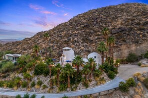 Exterior - Santorini House With Panoramic Palm Springs Views (Palm Springs)
