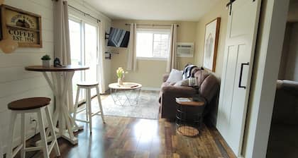 The Sunset - 1 bedroom spacious and comfortable with all the amenities