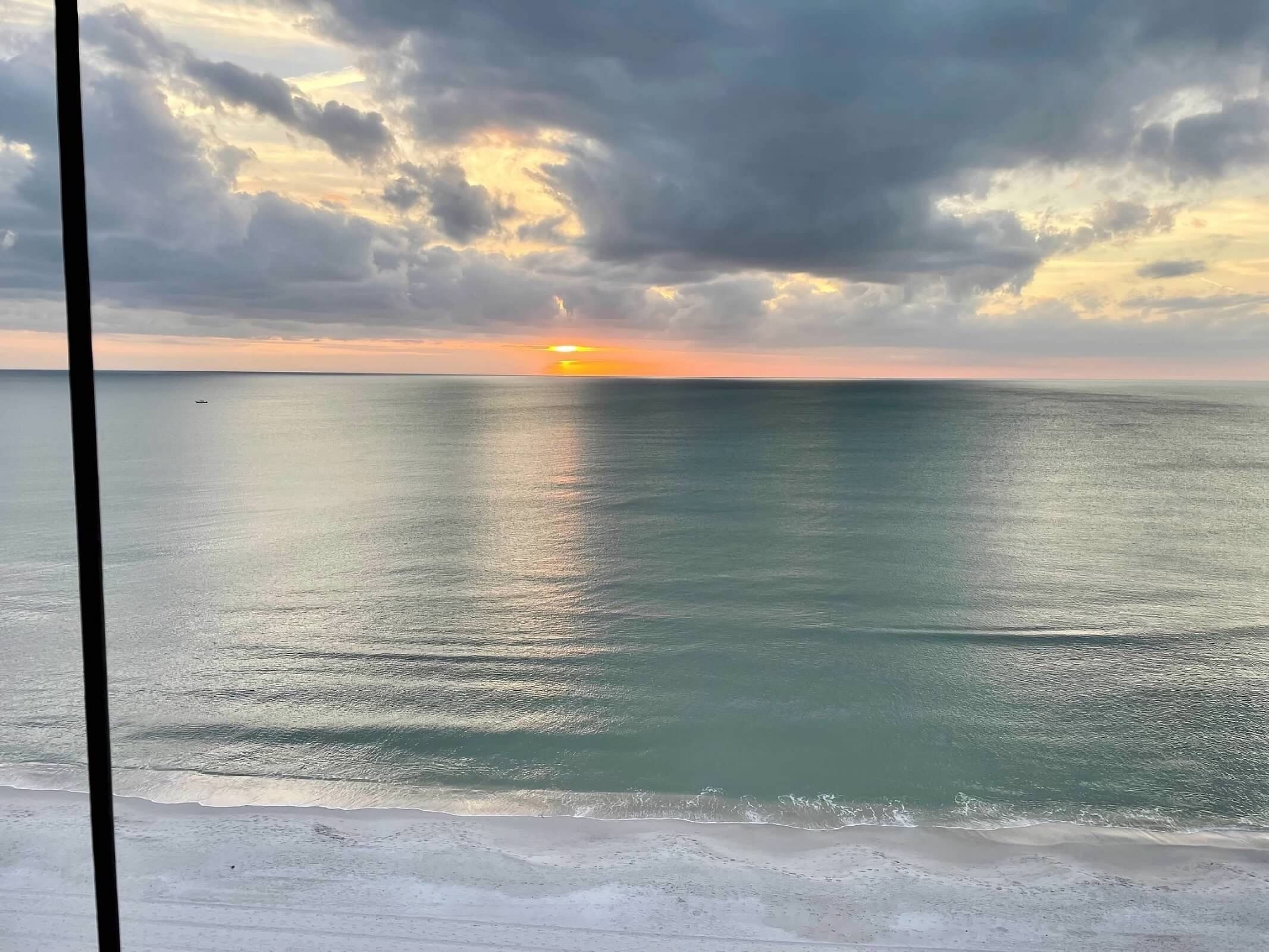 كراسي للتشمس، مناشف للشاطئ