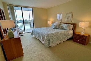 1 slaapkamer, een strijkplank/strijkijzer, wifi, beddengoed