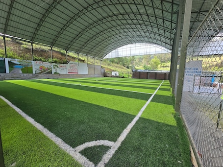 运动场. Fkt Hoteles