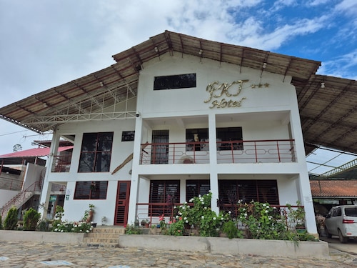 Fkt Hoteles
