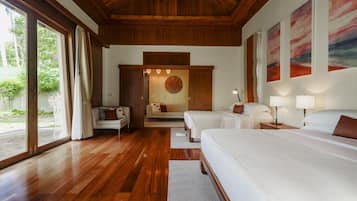 6 bedrooms, iron/ironing board, WiFi, bed sheets