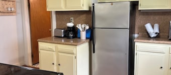 14 Miles To Cooperstown! Charming 3 Bedroom Farmhouse in Cherry Valley Village!