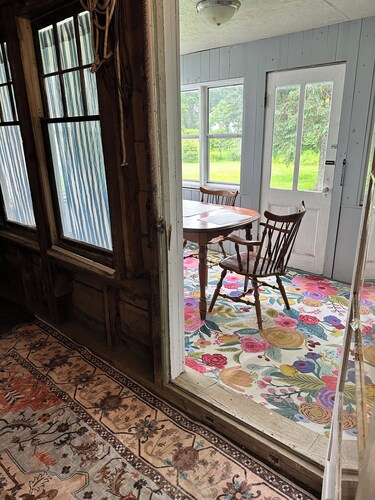  14 Miles to Cooperstown! Pet-Friendly 3BR Historic Farmhouse. Ready for fall!!!