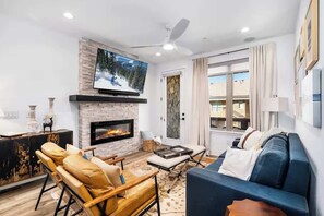 TV, fireplace, video games, stereo