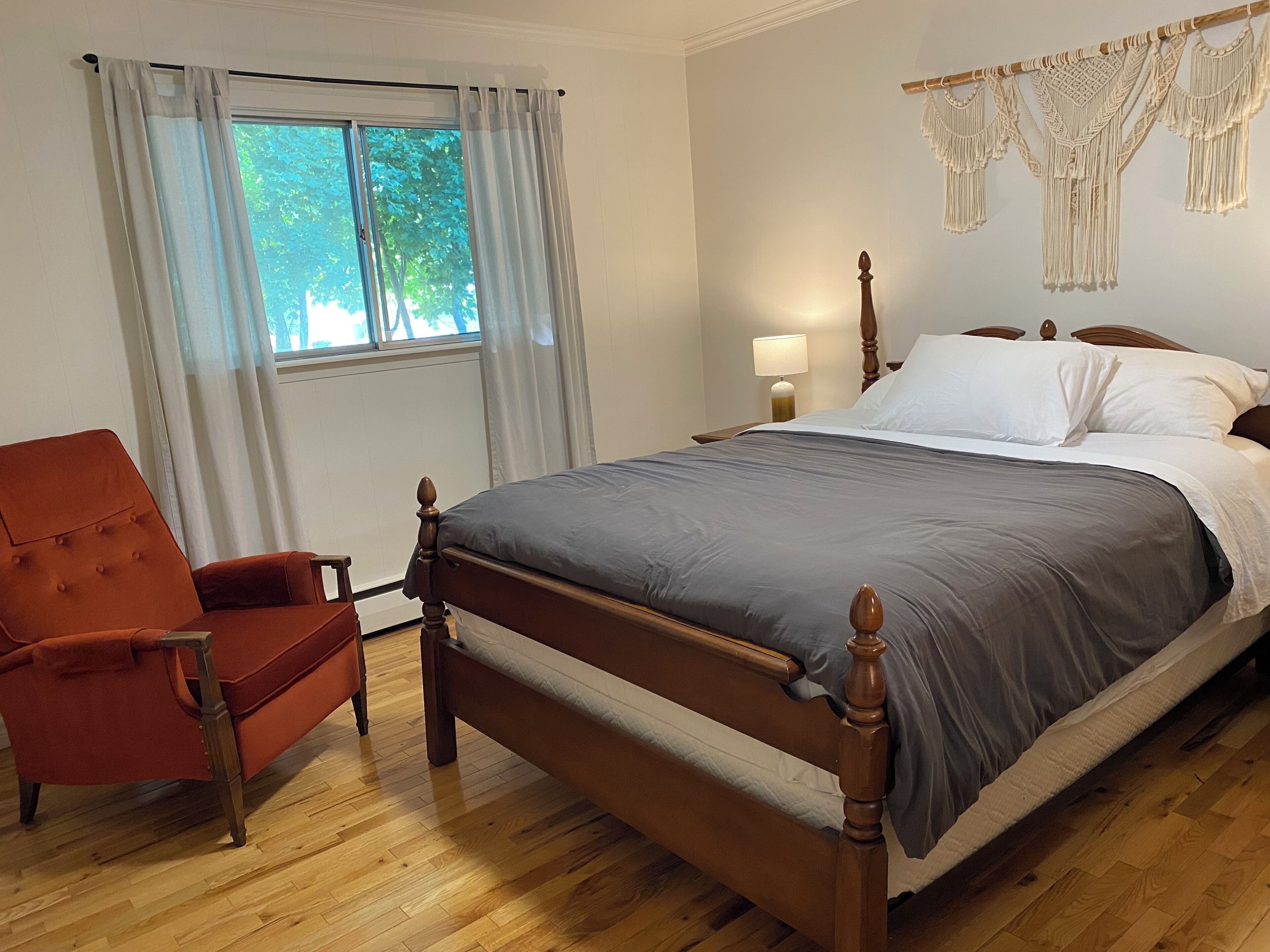 3 bedrooms, WiFi, bed sheets