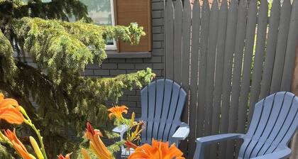 Cozy studio in charming Royal Oak with AC, WiFi