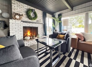 Smart TV, fireplace, video games, books