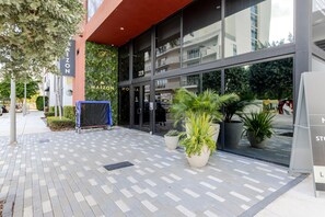 Exterior detail - Blueground | Brickell, pool & w/d, nr City Centre (Miami)