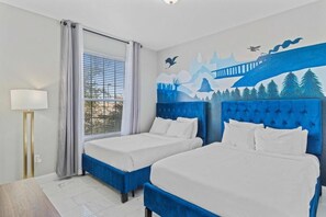 3 dormitoris, escriptori, planxa i posts de planxar i wifi gratuïta