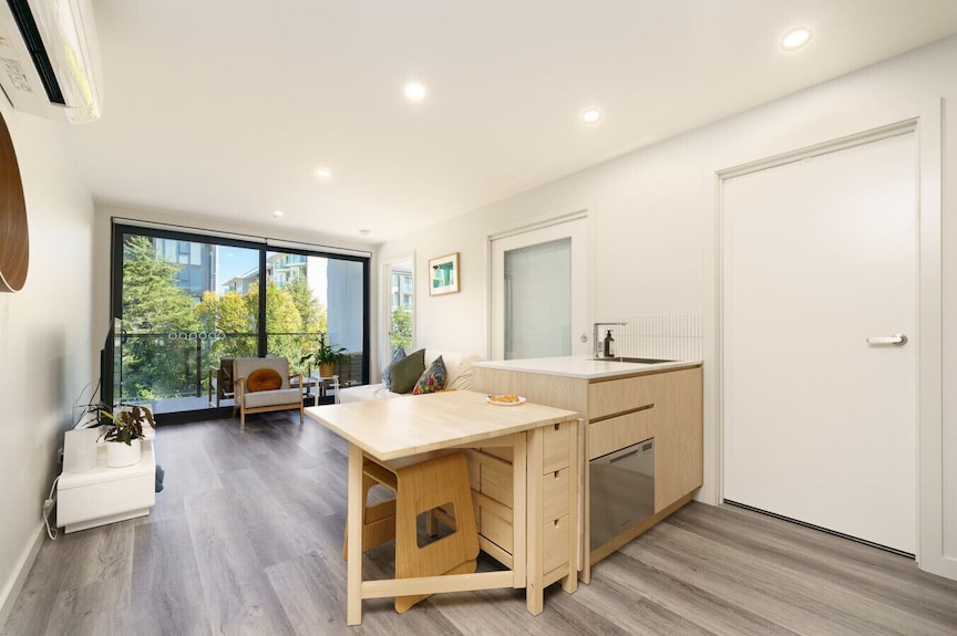 Sleek Braddon Apartment Near Canberra Centre - Belconnen