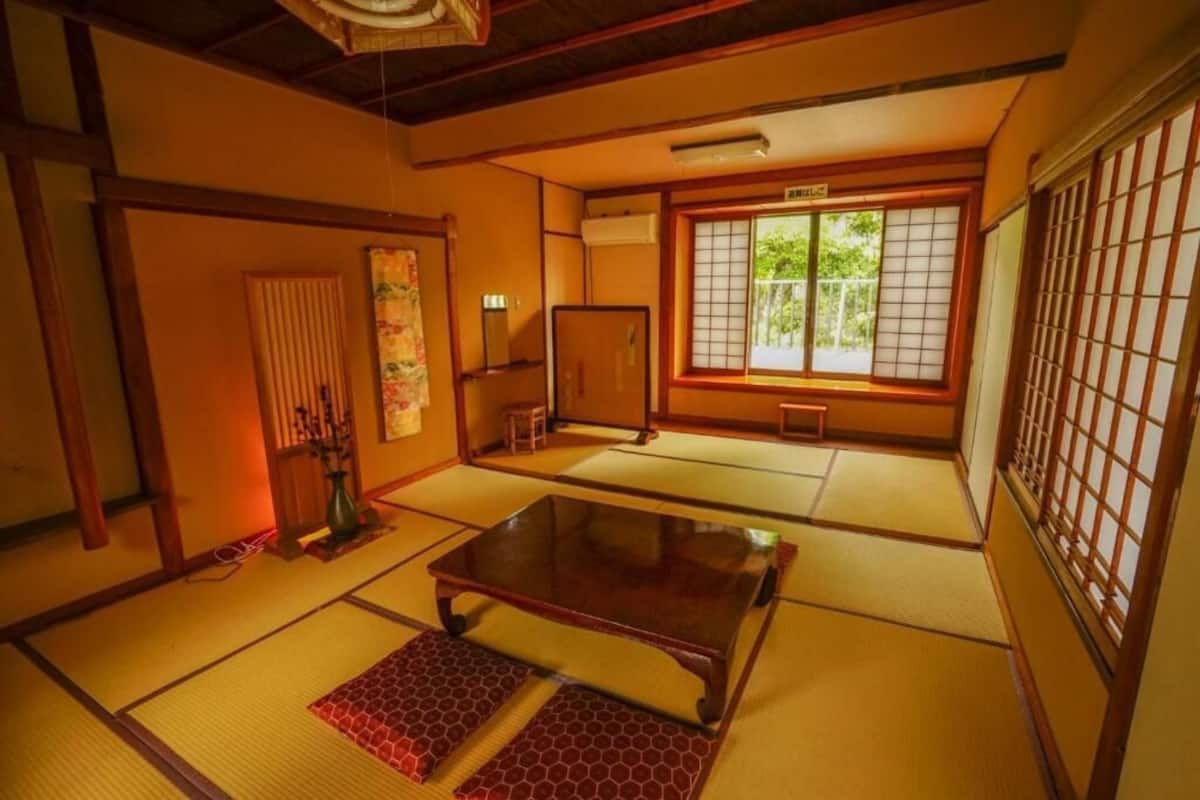 Quadruple Room, Balcony | Free WiFi, bed sheets
