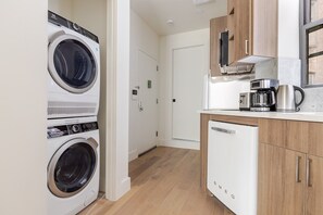 Fridge, microwave, oven, dishwasher