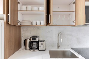 Fridge, microwave, oven, dishwasher