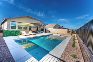 Piscine extérieure