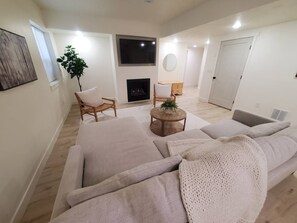 TV connectée, cheminée