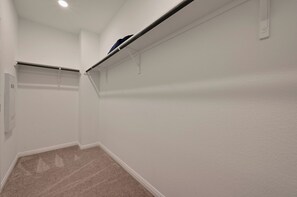 Interior - Brand New Scenic COTA, Tesla, Airport - 20m Downtown! (Del Valle)