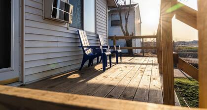 Charming 2-bedroom house in Cascade Lake Park Rochester