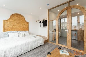 1 bedroom, iron/ironing board, WiFi