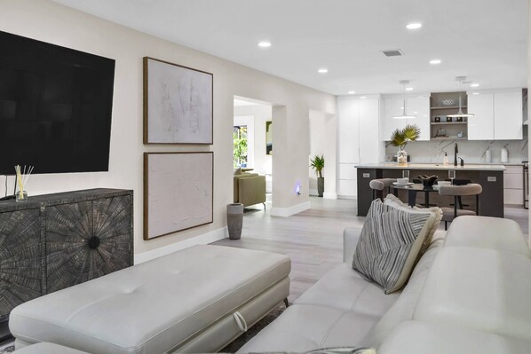 Smart TV, ping pong, offices