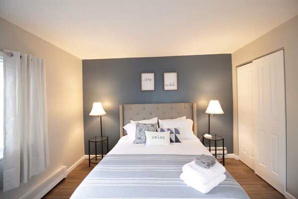 1 bedroom, desk, iron/ironing board, travel cot