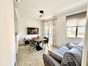TV - Sousa Chipiona by Staycare (Chipiona)