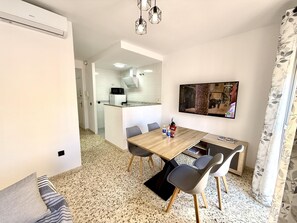 Dining - Sousa Chipiona by Staycare (Chipiona)