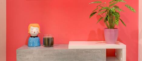 المنشأة من الداخل