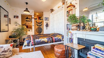 1 bedroom, desk, iron/ironing board, free WiFi