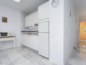 Fridge, microwave, coffee/tea maker, toaster