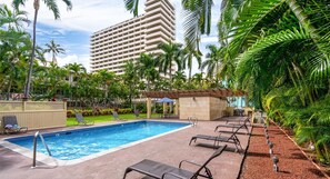 Pool - High Floor Ocean View Wyndham Waikiki Resort (Honolulu)