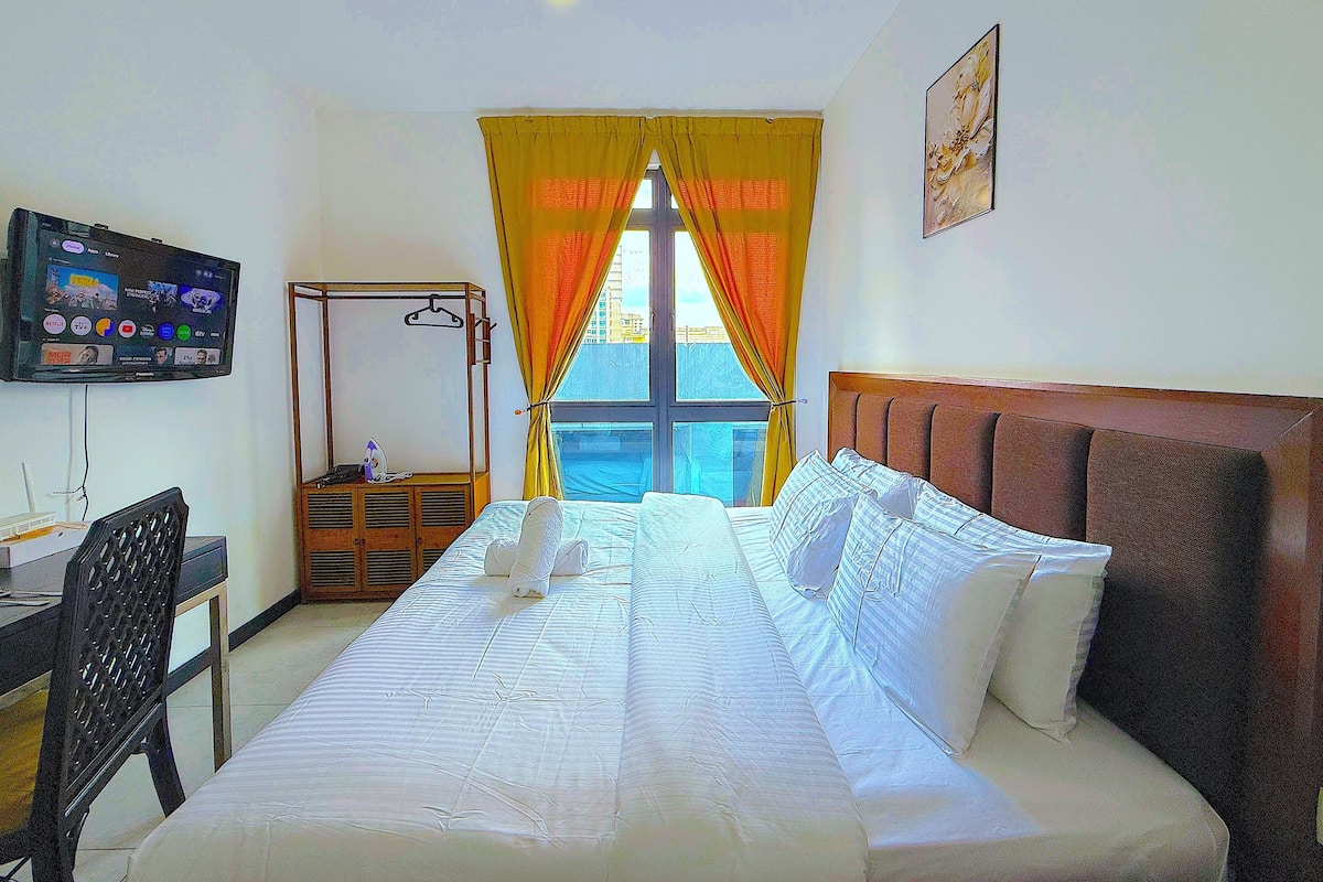 Economy Double Room, 2 Bedrooms, Refrigerator & Microwave, City View